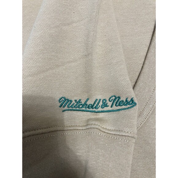 NWT Mitchell & Ness NBA Boston Celtics Head Coach Script Hoodie Mens L $110 - Picture 2 of 5